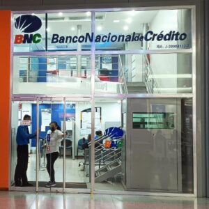 Banco BNC - Metrópolis Valencia,Nivel Agua