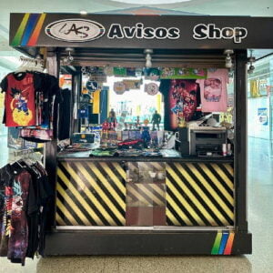 Kiosko de la tienda Avisos Shop en el centro comercial Metropolis Valencia